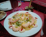 Foto del paso 5 de la receta: Ensalada con langostinos y piña