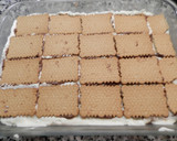 Foto del paso 4 de la receta: Tarta de galletas y crema de chocolate blanco