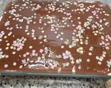 Foto del paso 6 de la receta: Tarta de galletas y crema de chocolate blanco