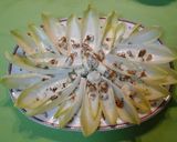 Foto del paso 3 de la receta: Ensalada de endibias, nueces y roquefort 