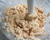 Foto del paso 3 de la receta: Tartitas crocantes con crema de pollo y salsa rosa