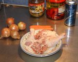 Foto del paso 1 de la receta: Pollo con verduras en salsa