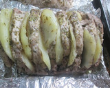 Foto del paso 4 de la receta: Lomo en rodajas alteranadas con láminas de patatas