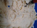 Bombas de papa rellenas con muzzarella