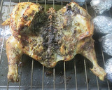 Foto del paso 3 de la receta: Pollo con patatas asadas en la parrilla del horno