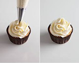 Foto del paso 5 de la receta: Cupcakes copetes de rosa
