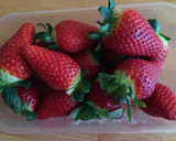 Foto del paso 1 de la receta: Frutillas con chantilly