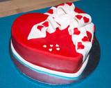 Foto del paso 11 de la receta: Tarta corazón de fondant San Valentín