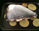 Foto del paso 2 de la receta: Dorada rellena con brie y champiñones