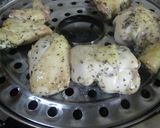 Foto del paso 1 de la receta: Pollo a la parrilla con ajos aliñados 