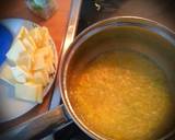 Foto del paso 3 de la receta Patatas al horno en libro con salsa Cheddar