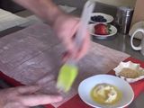 Milhojas de crema pastelera y frutos rojos
