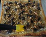 Foto del paso 4 de la receta: Coca de cabello de ángel, nueces y ciruelas