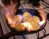 Foto del paso 3 de la receta: Panqueques de manzanas borrachas