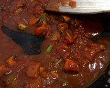 Foto del paso 5 de la receta: Pasta integral con tomate 