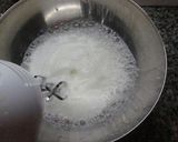 Foto del paso 1 de la receta: Corazón de bizcocho diet con puré de fresas