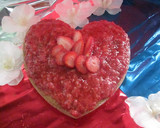 Foto del paso 8 de la receta: Corazón de bizcocho diet con puré de fresas