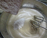 Foto del paso 3 de la receta: Magdalenas diet al caramelo