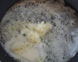 Foto del paso 5 de la receta: Risotto de puntillas de calamar con mantequilla de ajo