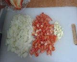 Foto del paso 1 de la receta: Paella de pollo, verduras y atún