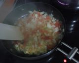 Foto del paso 2 de la receta: Paella de pollo, verduras y atún