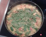 Foto del paso 5 de la receta: Paella de pollo, verduras y atún
