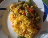 Foto del paso 6 de la receta: Paella de pollo, verduras y atún