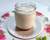 Foto del paso 4 de la receta: Yogur casero con mermelada (en yogurtera)