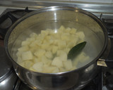 Foto del paso 5 de la receta: Mezcla familiar: patatas revolconas con migas