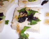 Foto del paso 1 de la receta: Canapés de hummus, pipas y aliño de higo