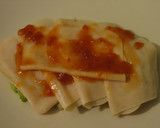 Foto del paso 2 de la receta: Bocadillo de pavo, brie y mermelada