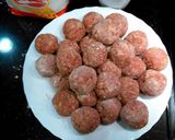 A picture of step 4 of Homemade Meatballs in Sauce with French Fries.