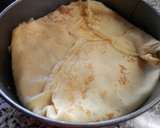 Foto del paso 6 de la receta: Pastel de crepes con crema