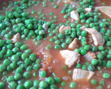 Foto del paso 4 de la receta: Guiso de arroz con pollo y arvejas