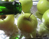 Foto del paso 2 de la receta: Manzanas con sirope de chocolate y almendras molidas