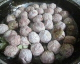 Foto del paso 2 de la receta: Pasta Galets con albóndigas en salsa napolitana 