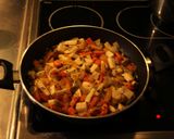 Foto del paso 5 de la receta: Penne rigatta caseros, con salsa multicolor!!!