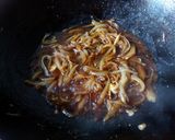 Foto del paso 1 de la receta: Espaguetis con tuco y soya