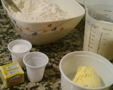 Foto del paso 1 de la receta: Pan de olivas