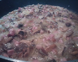 Foto del paso 4 de la receta: Risotto funghi con dados de beacon