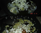 Foto del paso 1 de la receta: Risotto con setas y vino