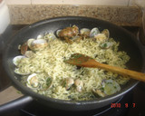 Foto del paso 6 de la receta: Espaguetis con almejas (Montse)