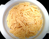 Foto del paso 1 de la receta: Macarrones con atún gratinados