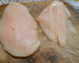 Foto del paso 1 de la receta: Pechuga de pollo en salsa de naranja