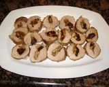 Foto del paso 9 de la receta: Solomillo de cerdo relleno de frutos secos y paté ibérico al cava