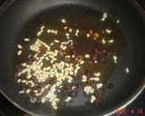 Foto del paso 2 de la receta: Tortilla de espinacas a la catalana (Montse)