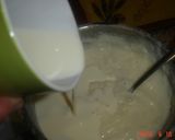A picture of step 6 of Rice Pudding Mousse Cake.