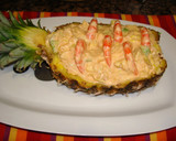 Foto del paso 5 de la receta: Cóctel de piña rellena de marisco y rape