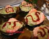 Foto del paso 3 de la receta: Aguacates rellenos de gamba y piña