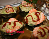 Foto del paso 3 de la receta: Aguacates rellenos de gamba y piña